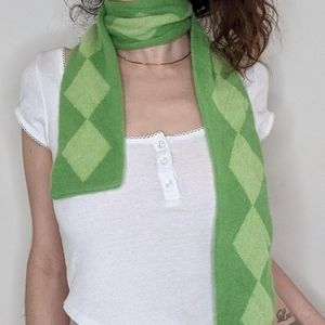 Y2K argyle scarf